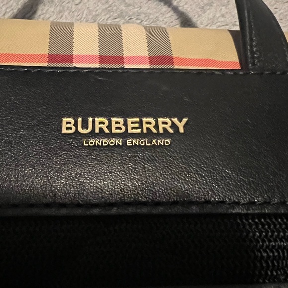 Burberry bookbag 100% authentic - Picture 3 of 8